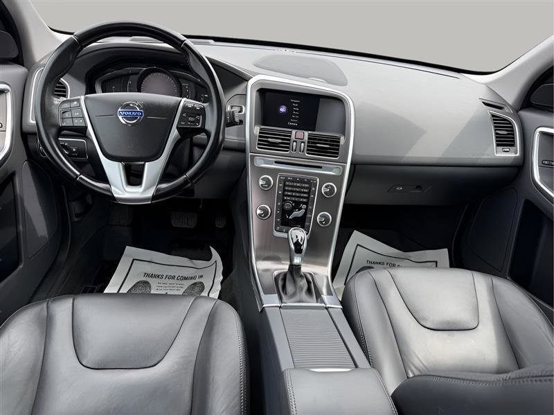 Used 2015 Volvo XC60 T5 Platinum FWD image 27