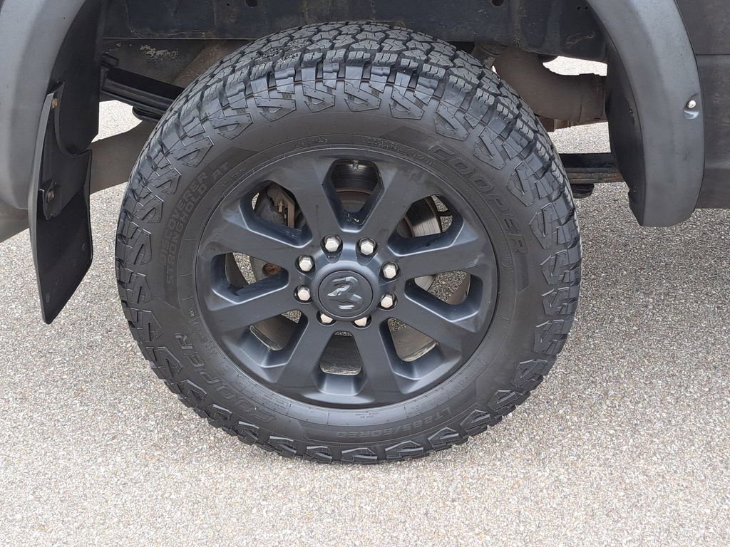 Used 2017 RAM 3500 Tradesman w/ Chrome Appearance Group image 6