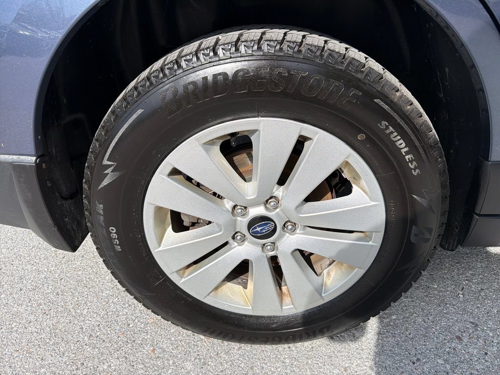 Used 2018 Subaru Outback 2.5i Premium AWD/4WD image 13