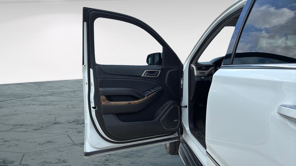 Used 2016 GMC Yukon Denali w/ Open Road Package image 10