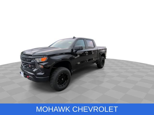 Used 2022 Chevrolet Silverado 1500 Custom Trail Boss AWD/4WD image 4