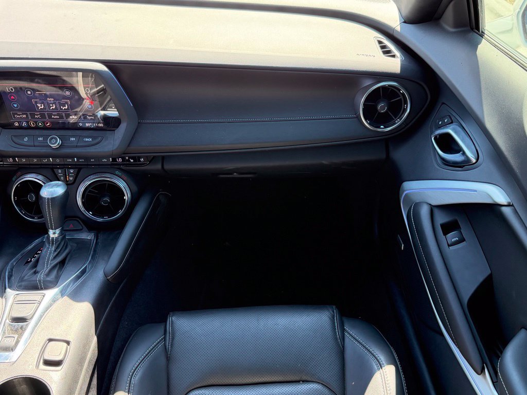 Used 2019 Chevrolet Camaro SS RWD image 17