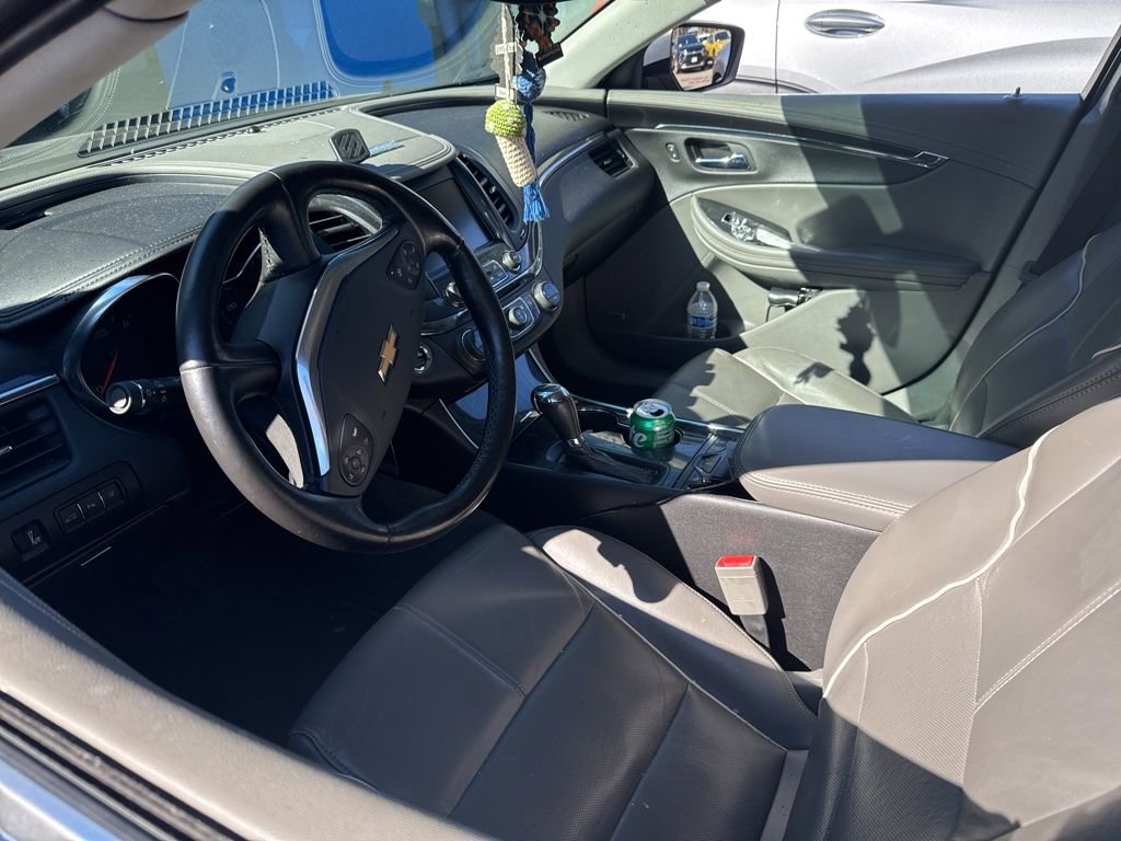 Used 2017 Chevrolet Impala Premier w/ Enhanced Convenience Package image 5