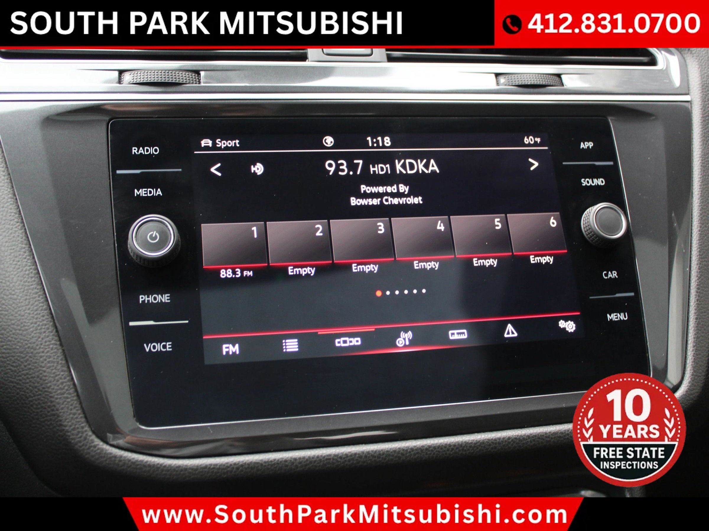 Used 2023 Volkswagen Tiguan SE R-Line image 17