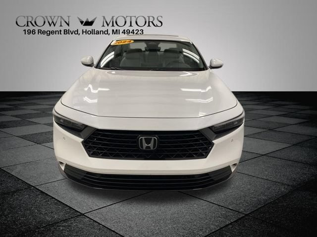 Used 2024 Honda Accord EX-L image 2