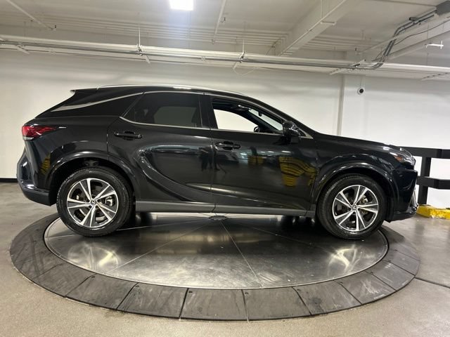 Used 2023 Lexus RX 350 Premium w/ Accessory Package (Z1) AWD/4WD image 9