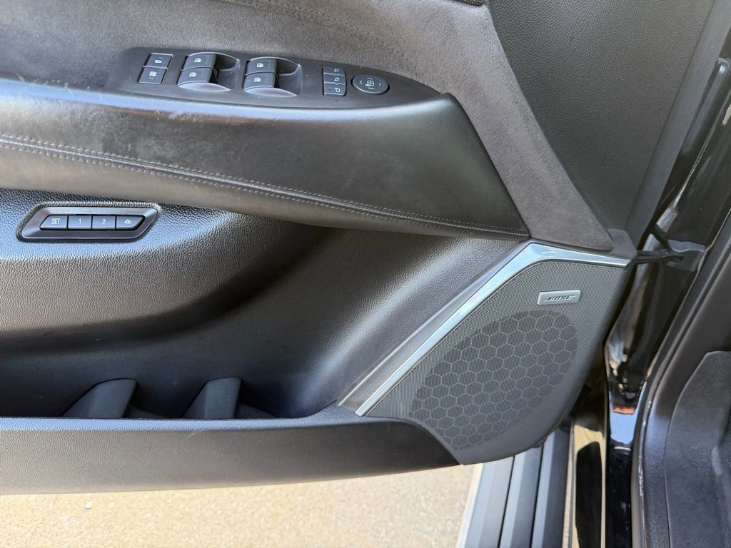 Used 2016 Cadillac Escalade ESV Platinum image 26