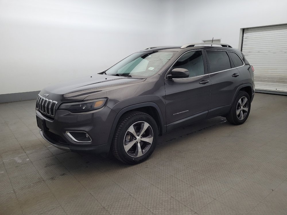 Used 2019 Jeep Cherokee Limited w/ Technology Group AWD/4WD image 2