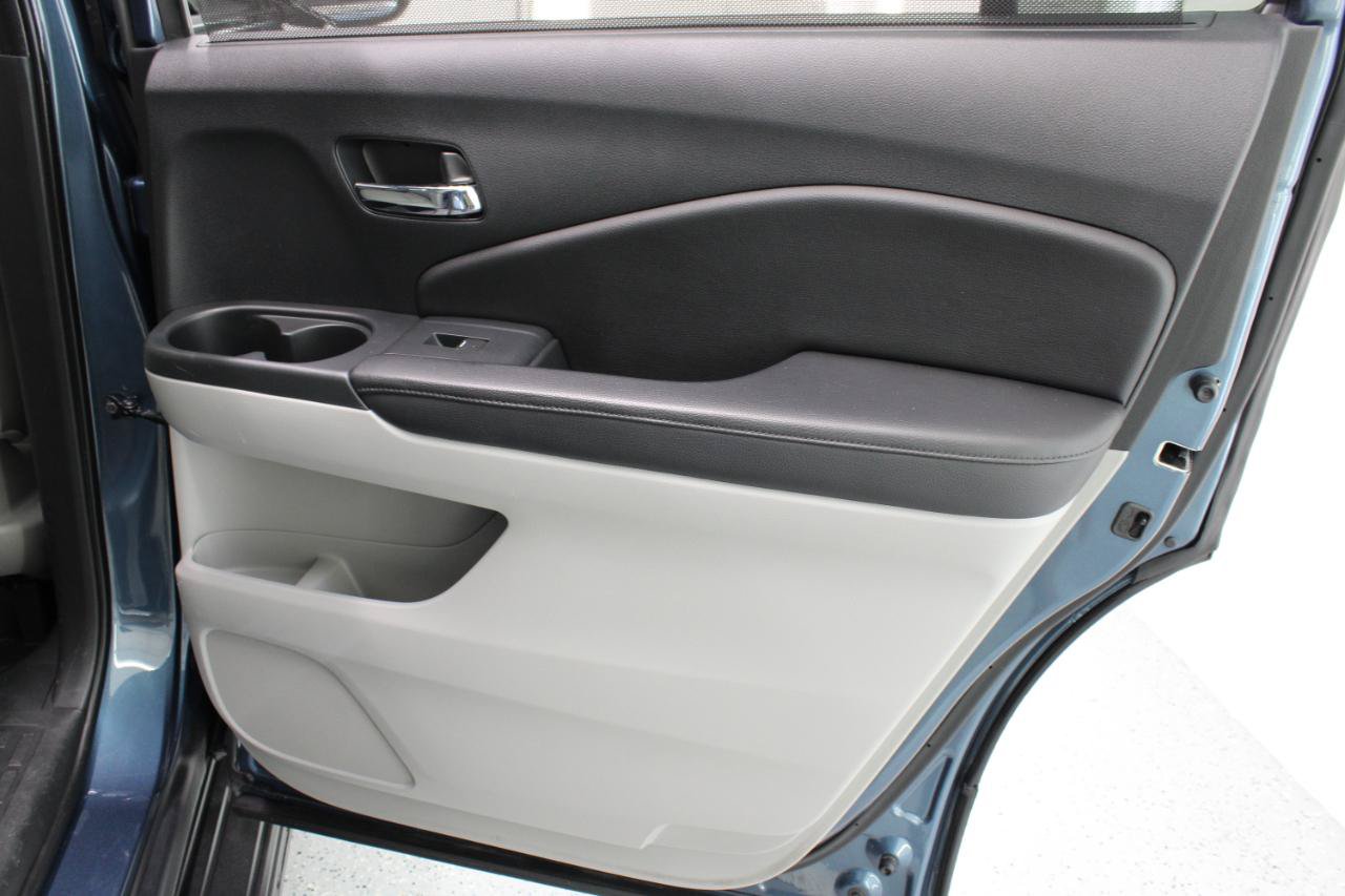 Used 2016 Honda Pilot Elite image 49