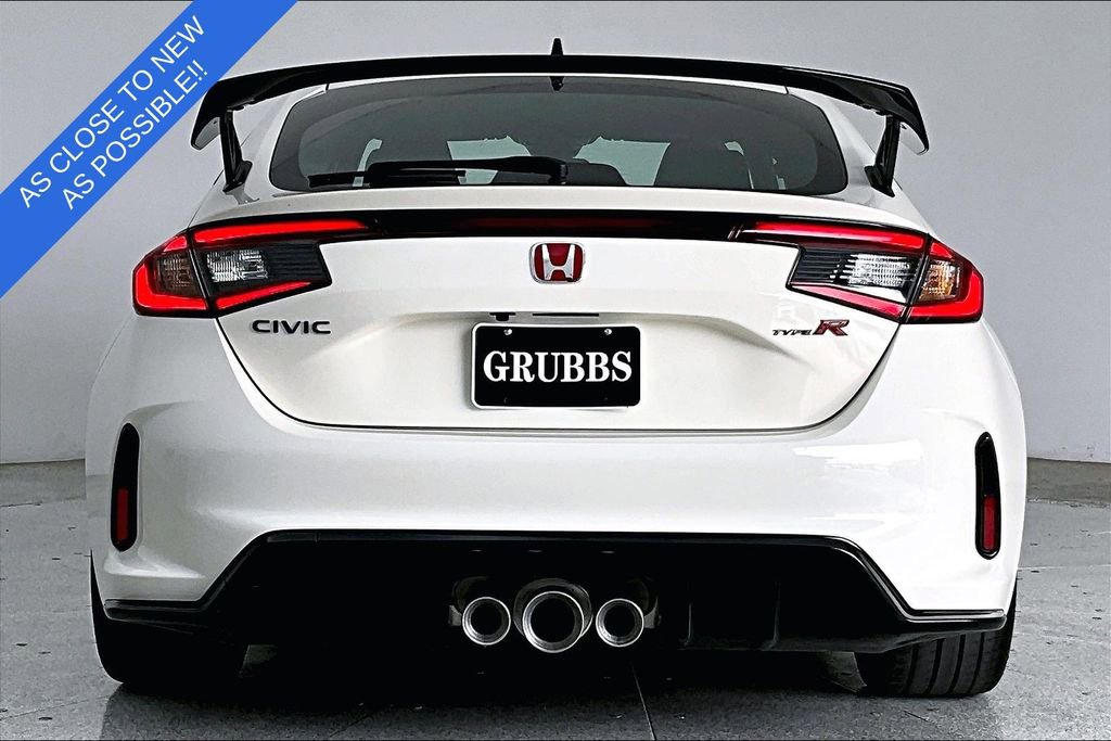 Used 2025 Honda Civic Type R image 7
