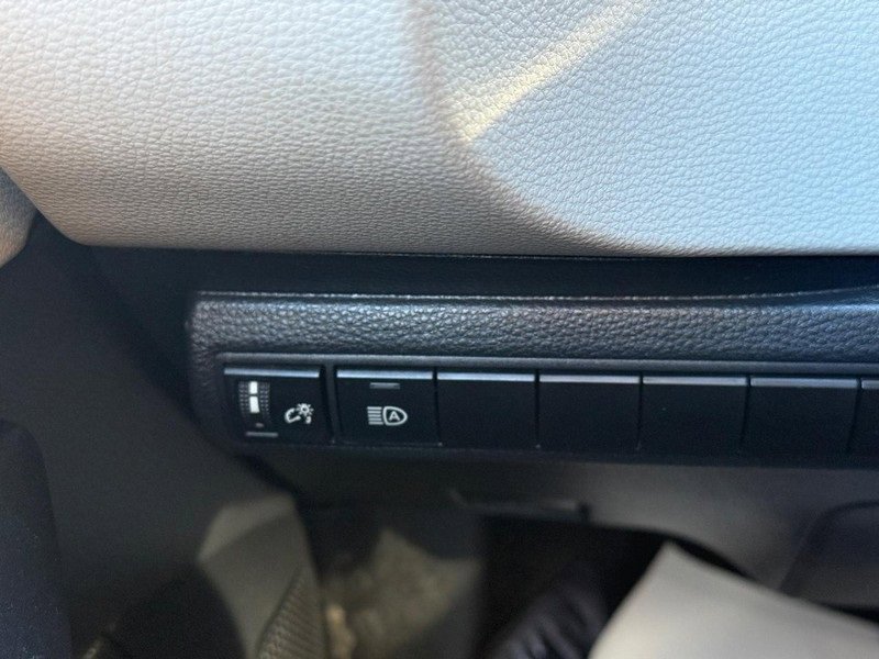 Used 2024 Toyota Corolla LE image 29