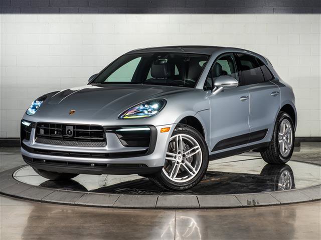 Certified 2025 Porsche Macan image 1