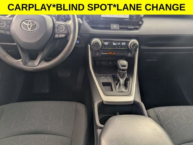 Used 2022 Toyota RAV4 XLE FWD image 22
