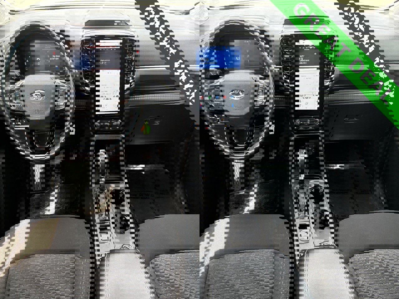 Used 2024 Ford Ranger XLT w/ Trailer Tow Package image 12