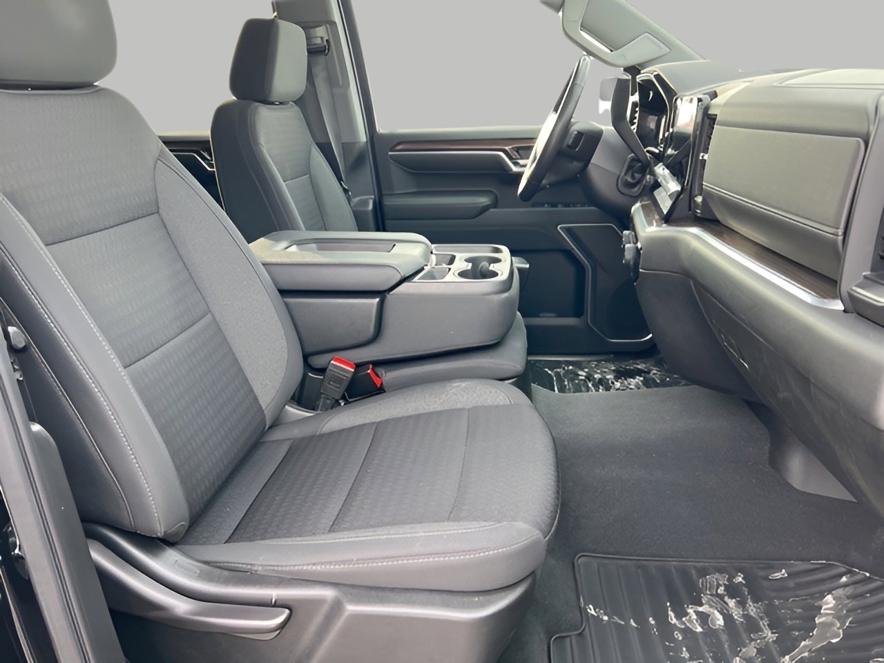 Used 2022 Chevrolet Silverado 1500 LT image 35