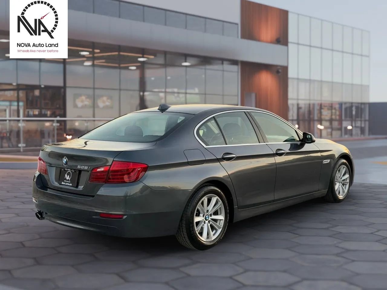 Used 2016 BMW 528i Sedan image 8