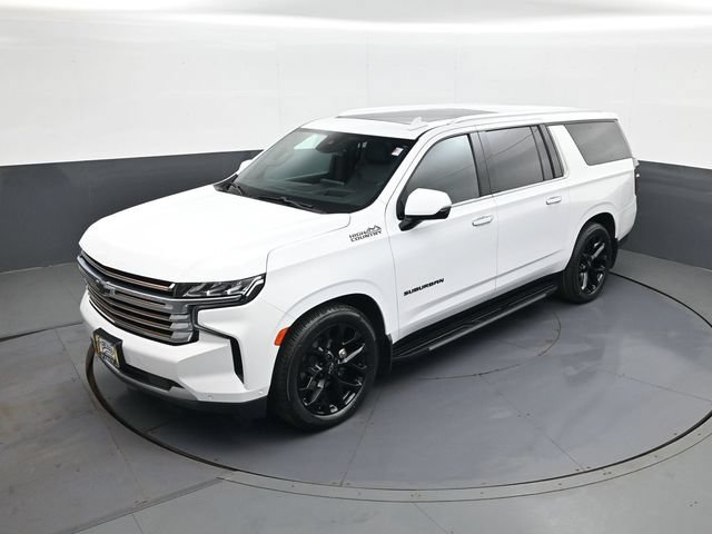 Used 2023 Chevrolet Suburban High Country w/ Advanced Technology Package AWD/4WD image 26
