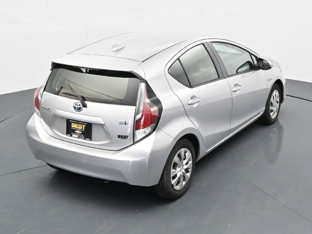 Used 2016 Toyota Prius C One FWD image 24