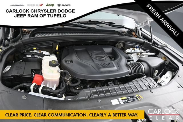 Used 2023 Jeep Grand Cherokee Overland w/ Luxury Tech Group IV AWD/4WD image 48