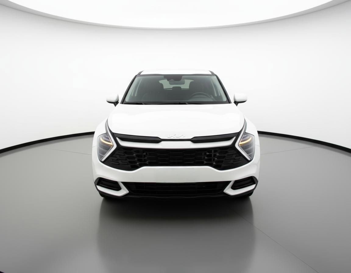 Used 2025 Kia Sportage LX image 2