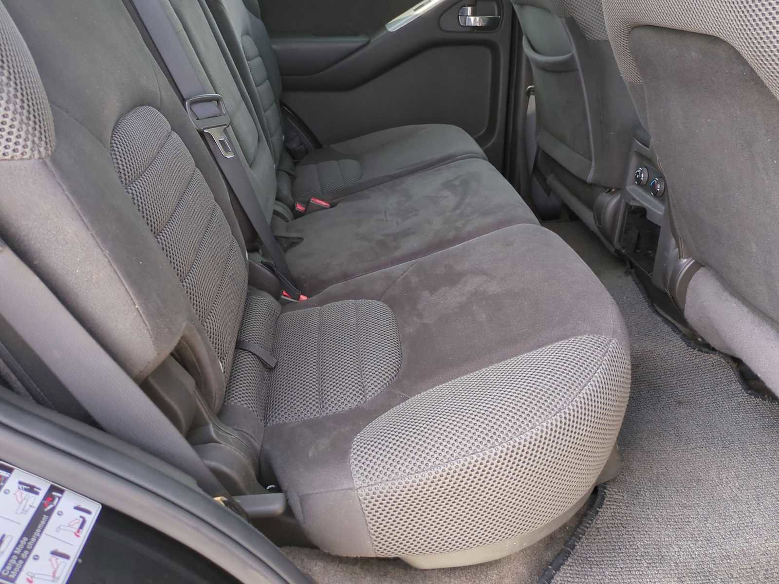 Used 2012 Nissan Pathfinder SV image 25