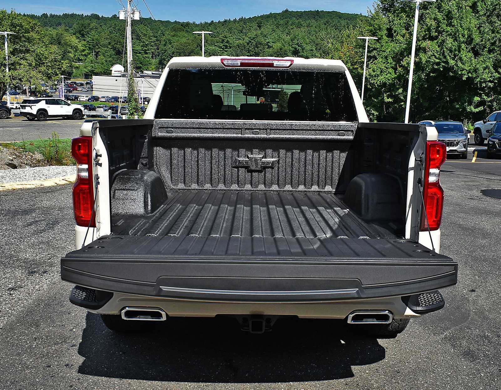 New 2026 Chevrolet Silverado 1500 RST AWD/4WD image 8
