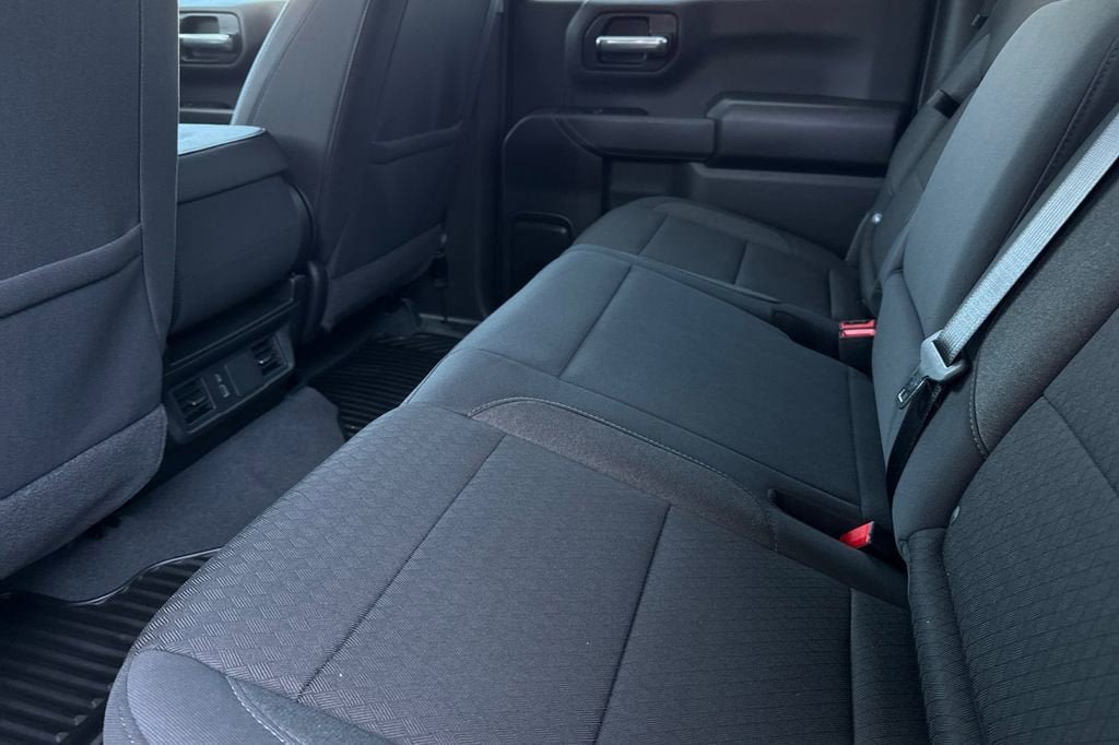 New 2026 Chevrolet Silverado 1500 Custom Trail Boss w/ Dark Appearance Package AWD/4WD image 12