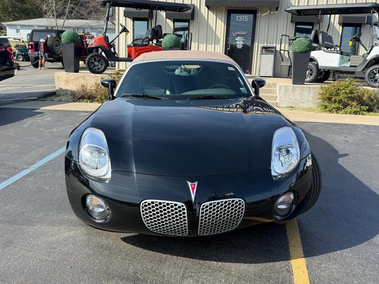 Used 2009 Pontiac Solstice Convertible w/ Premium Package RWD image 8