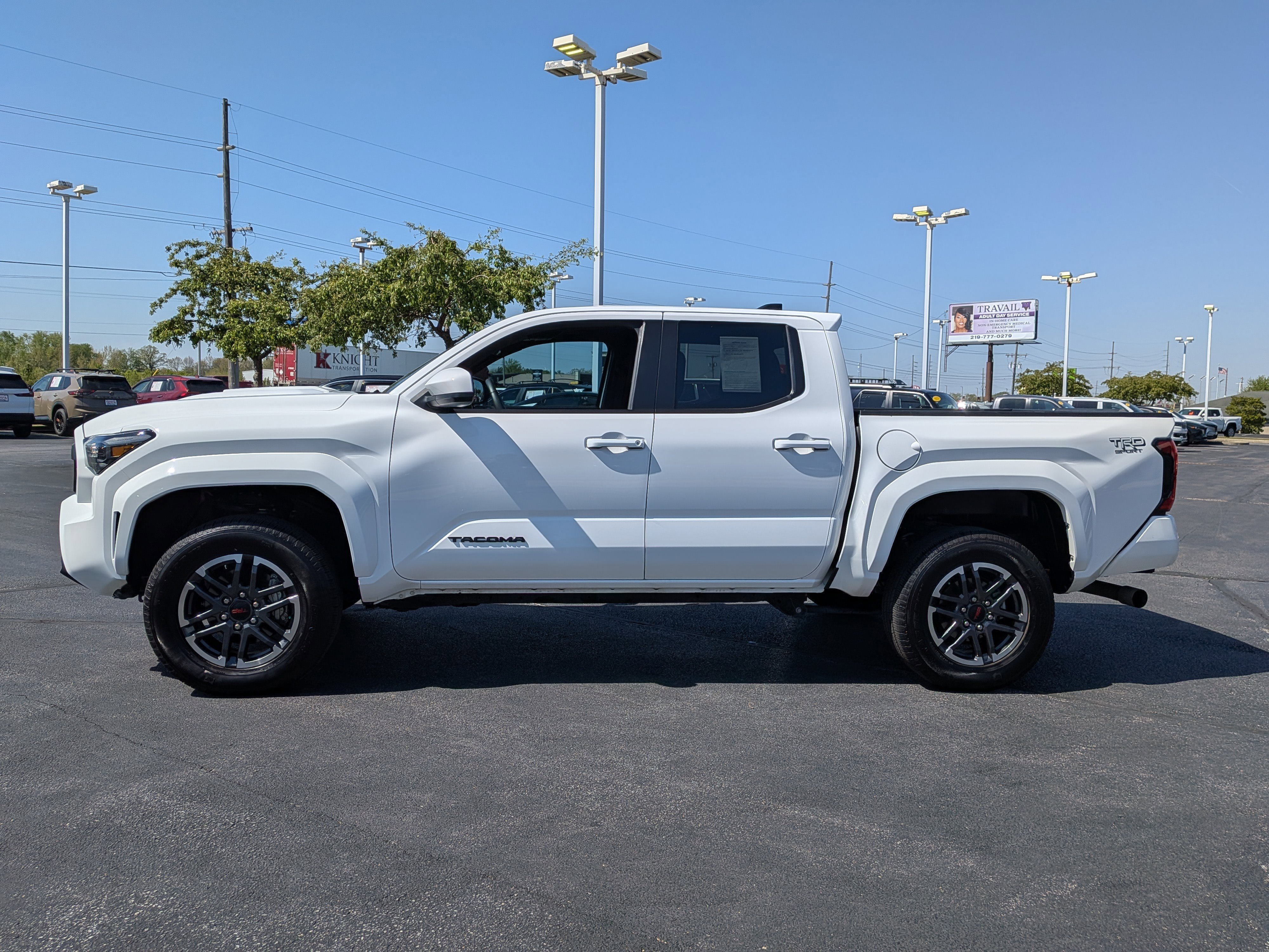 Certified 2024 Toyota Tacoma TRD Sport AWD/4WD image 5