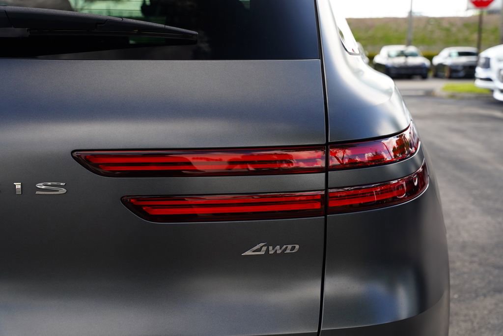 Used 2023 Genesis GV70 2.5T w/ Select Package image 15