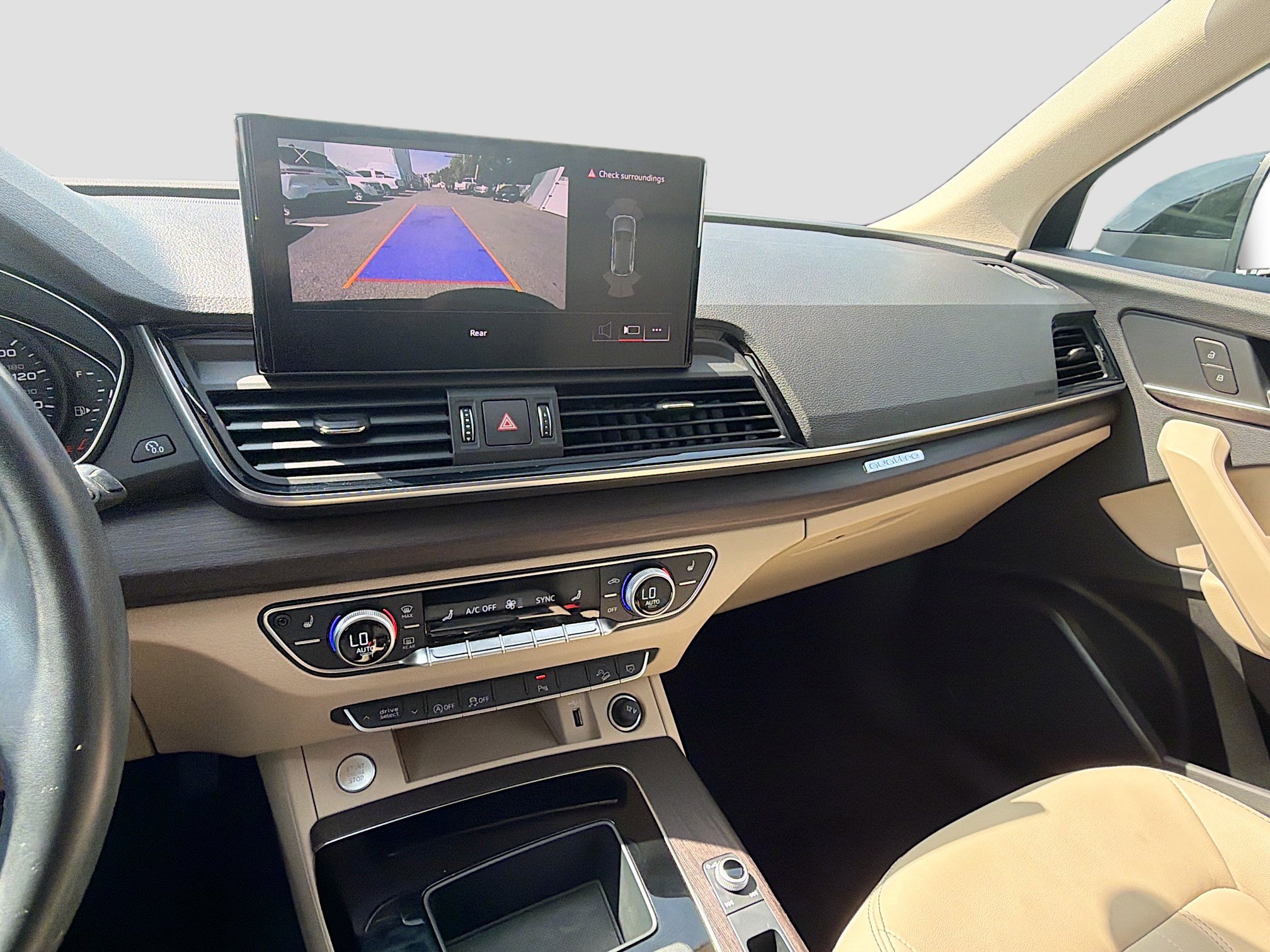 Used 2022 Audi Q5 2.0T Premium w/ Convenience Package image 28