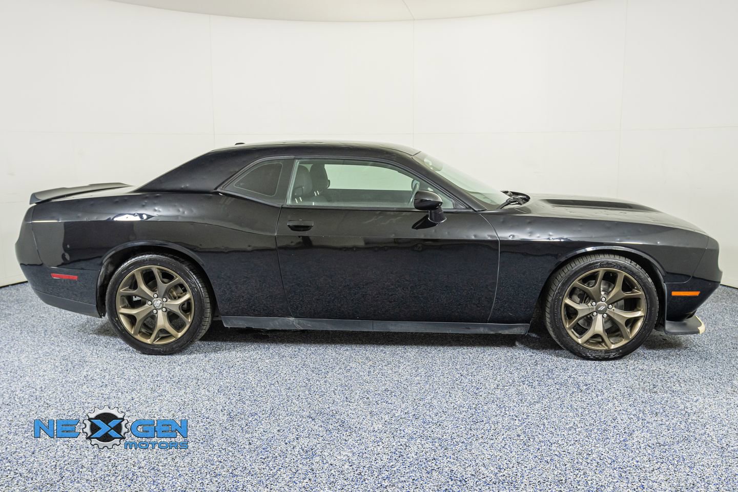 Used 2019 Dodge Challenger GT image 8