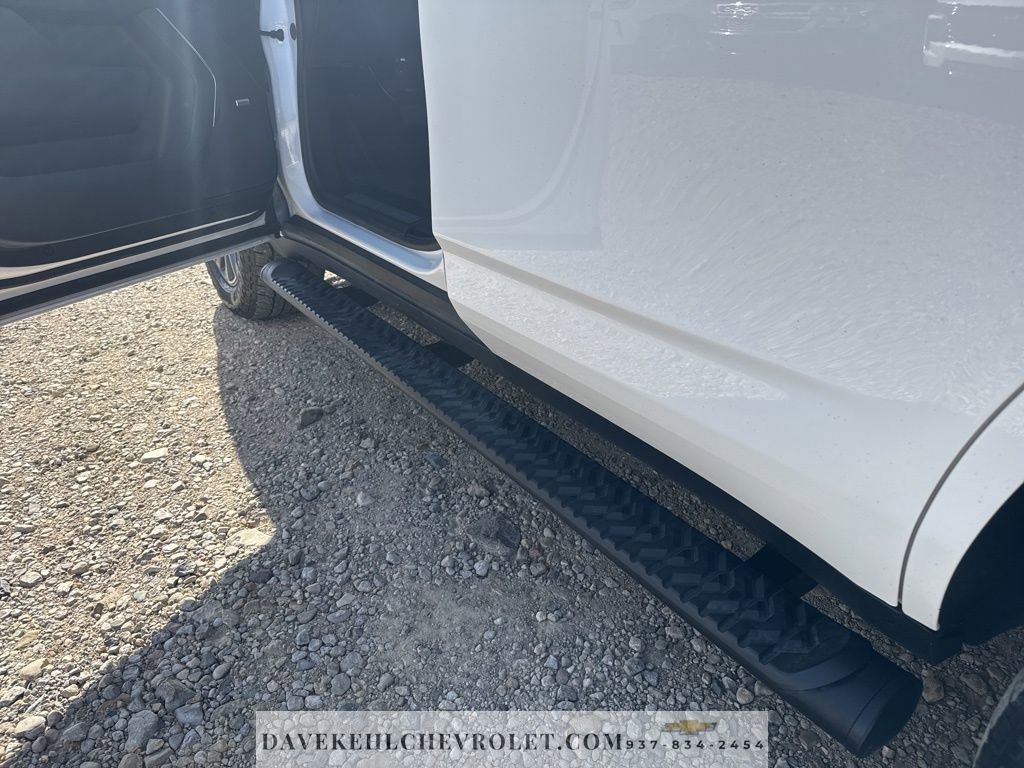 Used 2023 Chevrolet Tahoe Z71 w/ Luxury Package image 38