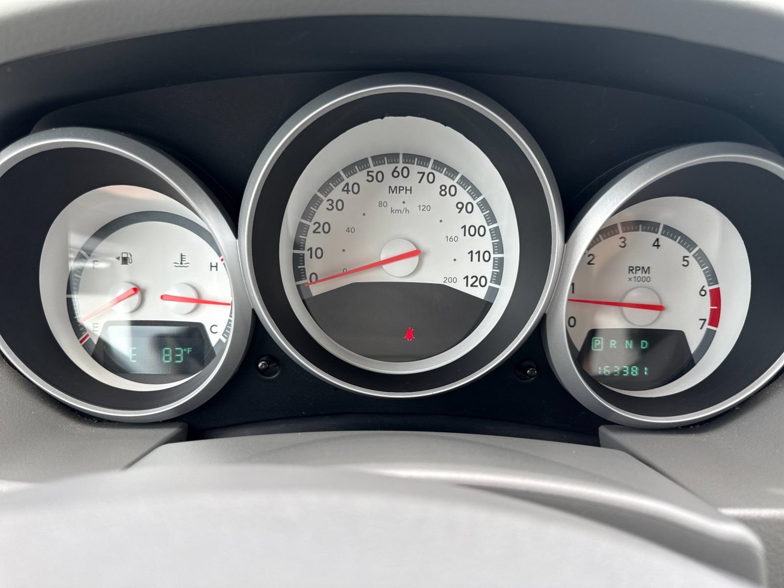 Used 2008 Dodge Grand Caravan SXT w/ Entertainment Group 2 FWD image 18