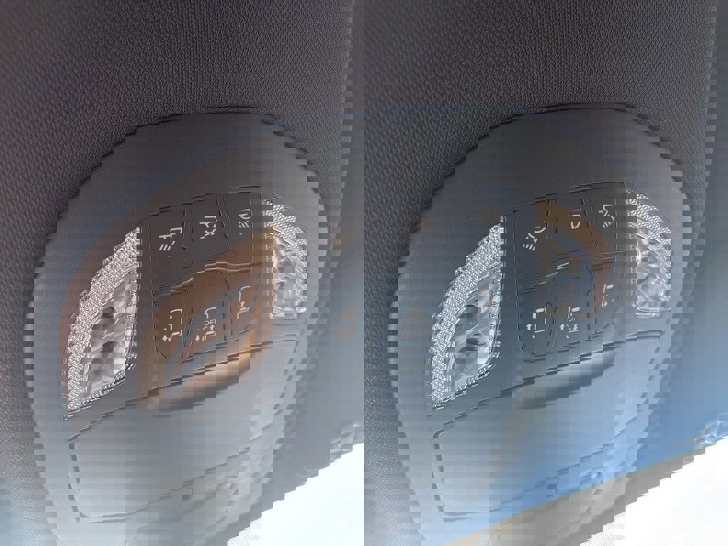 New 2026 Chrysler Pacifica Select image 22