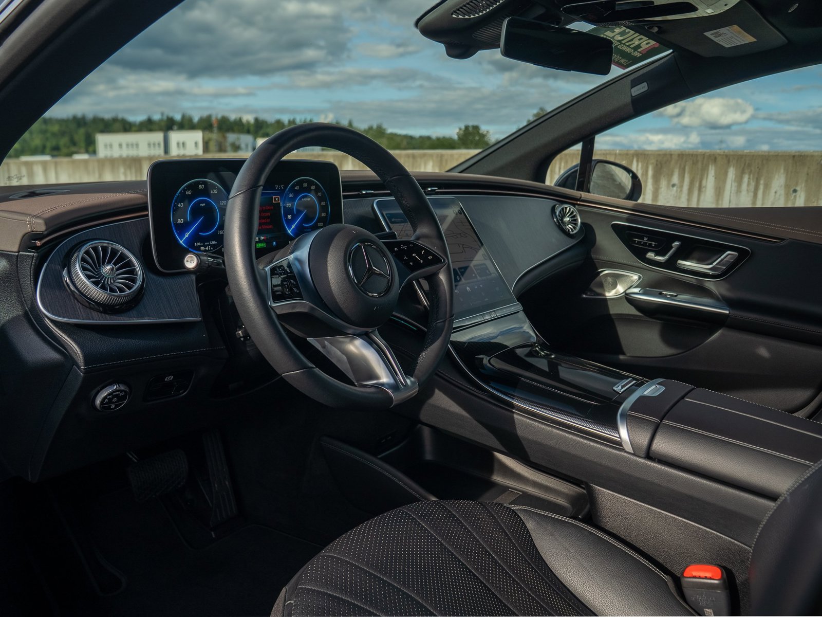 Certified 2023 Mercedes-Benz EQE 500 4MATIC Sedan image 24