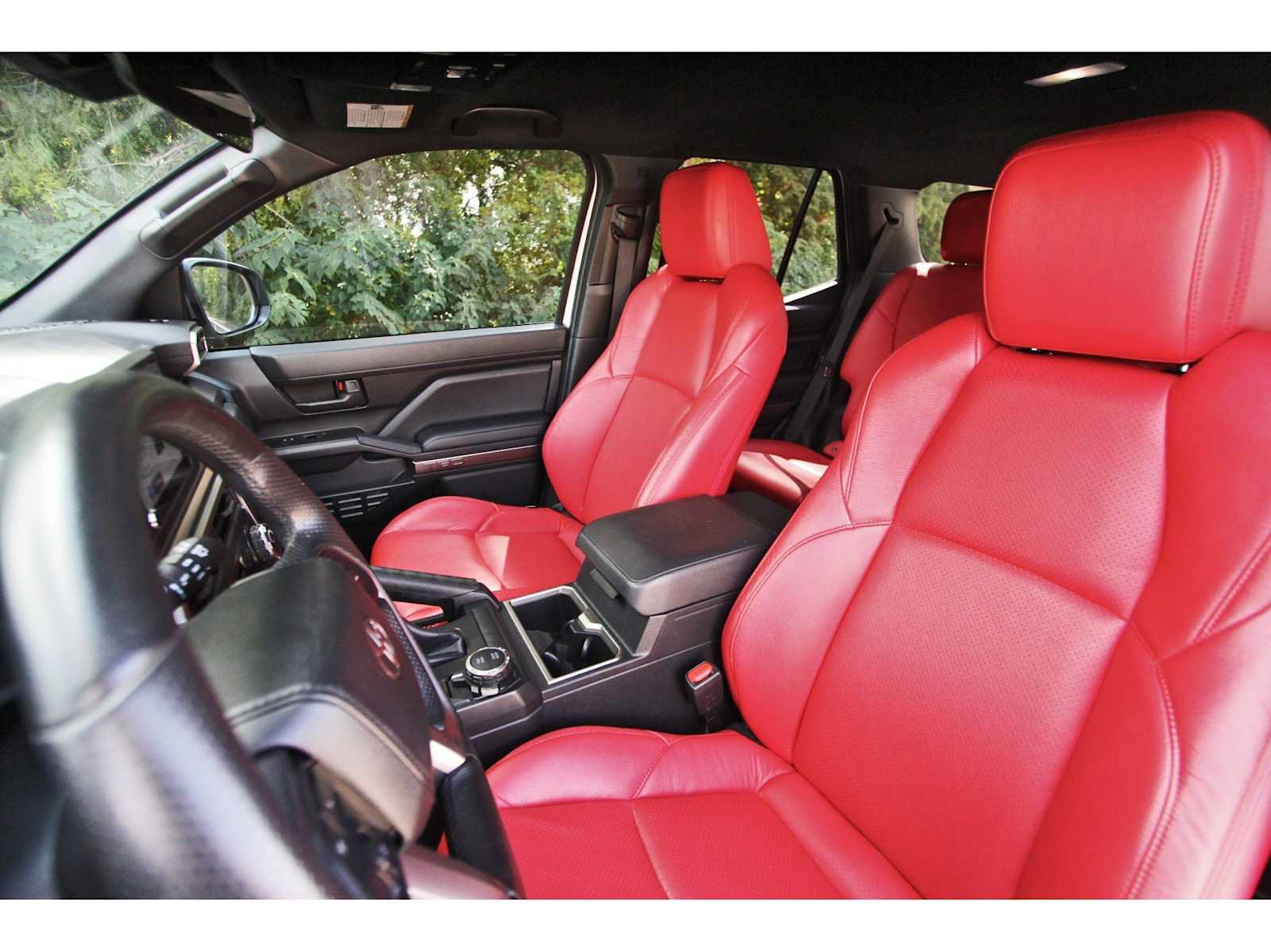 Used 2025 Toyota 4Runner TRD Sport AWD/4WD image 11