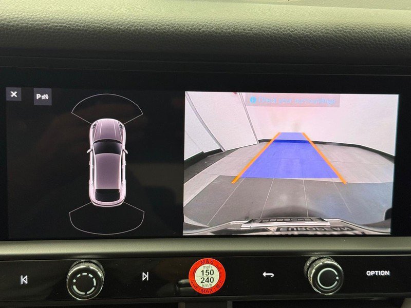 New 2026 Porsche Macan AWD/4WD image 23