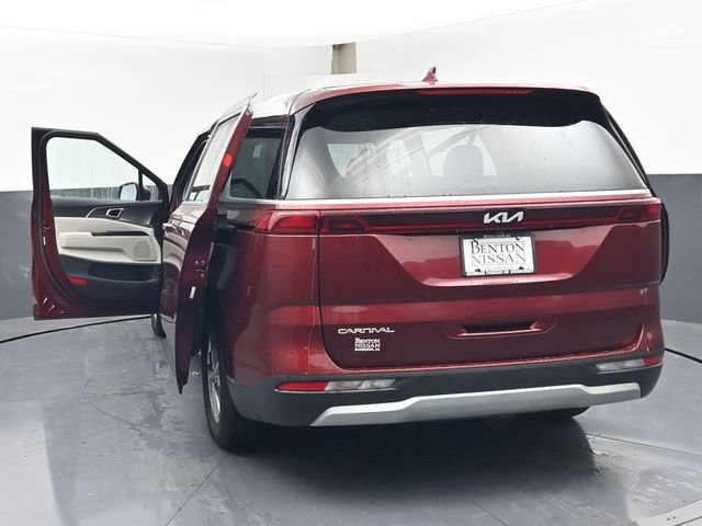Used 2024 Kia Carnival LX FWD image 44
