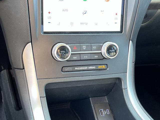 Used 2024 Ford Edge SEL AWD/4WD image 30