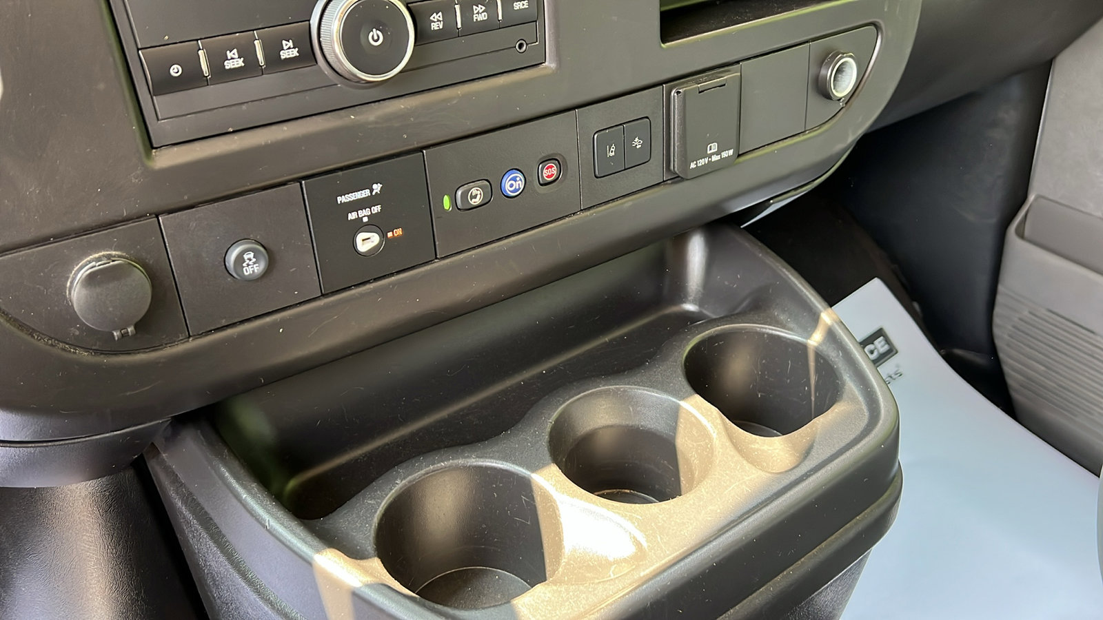 Used 2020 Chevrolet Express 3500 LT w/ LT Preferred Equipment Group image 16