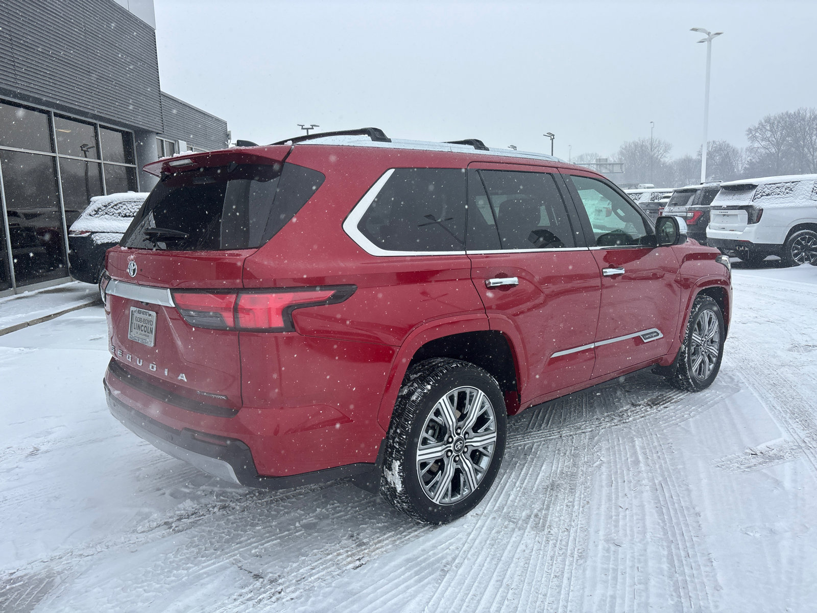 Used 2025 Toyota Sequoia Capstone image 7