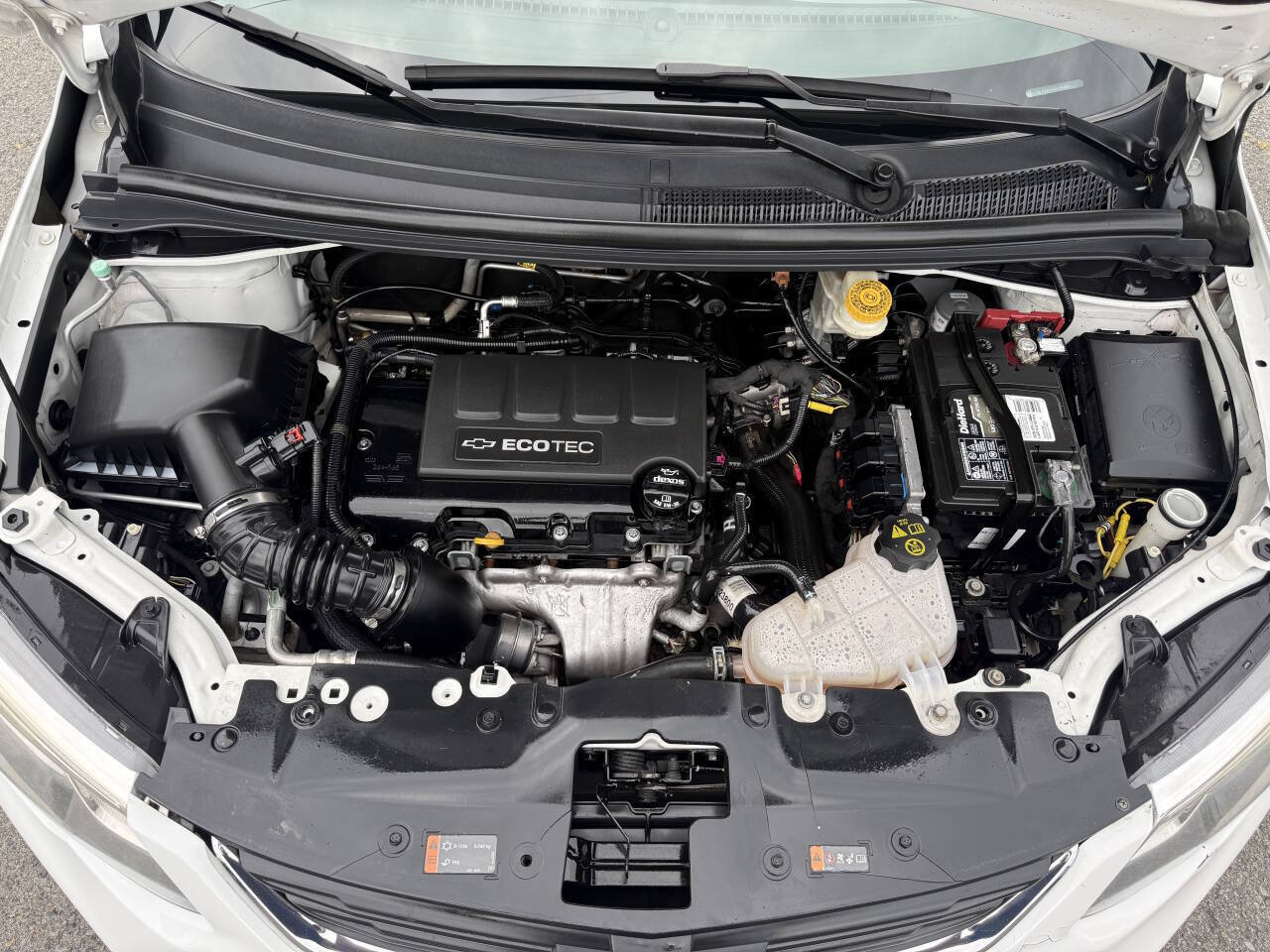 Used 2017 Chevrolet Sonic Premier FWD image 26