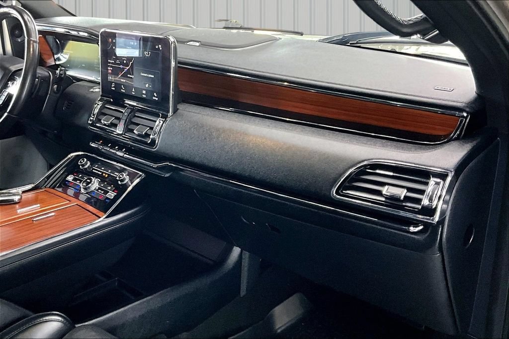 Used 2019 Lincoln Navigator Reserve AWD/4WD image 29