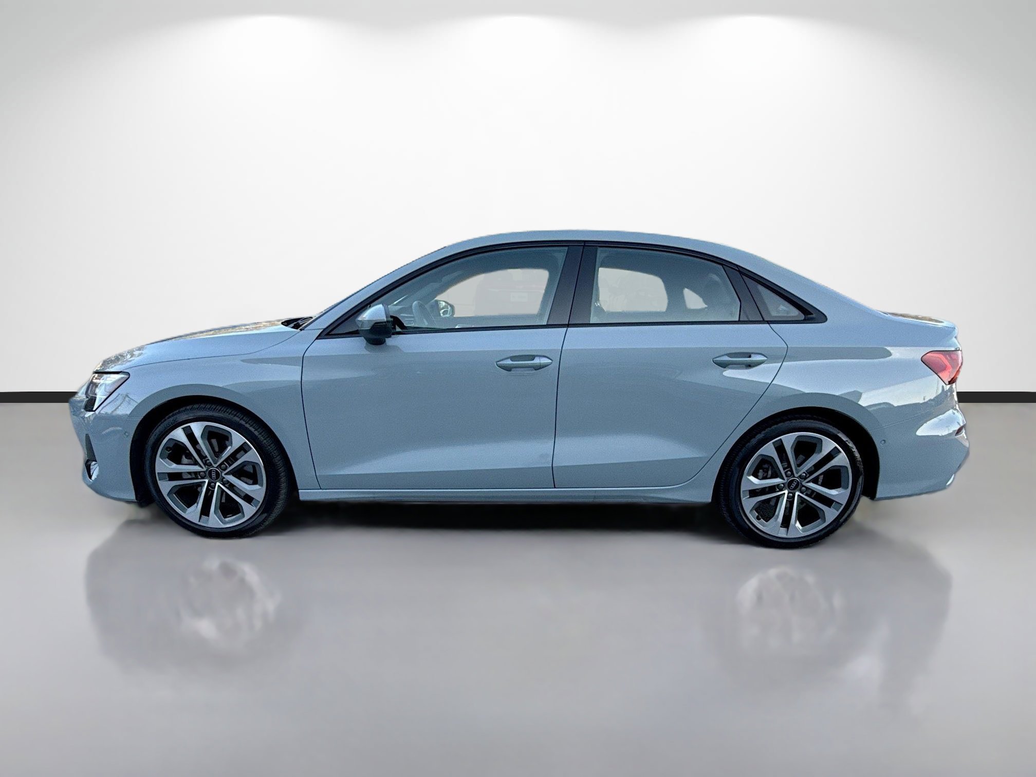 Certified 2025 Audi A3 2.0T Premium Plus w/ Premium Plus Package image 6