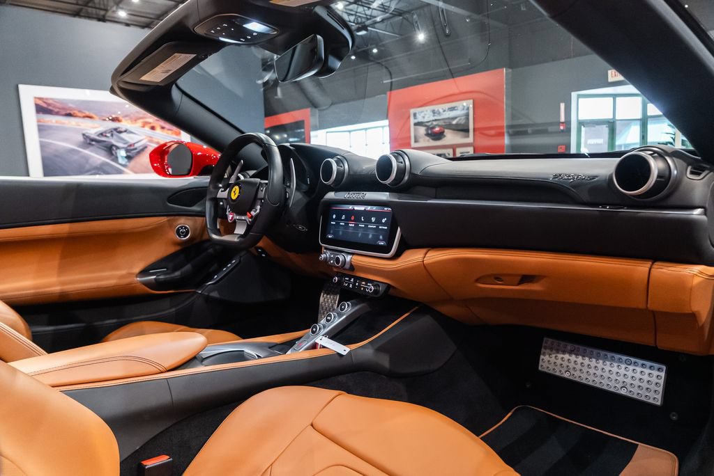 Certified 2020 Ferrari Portofino RWD image 52