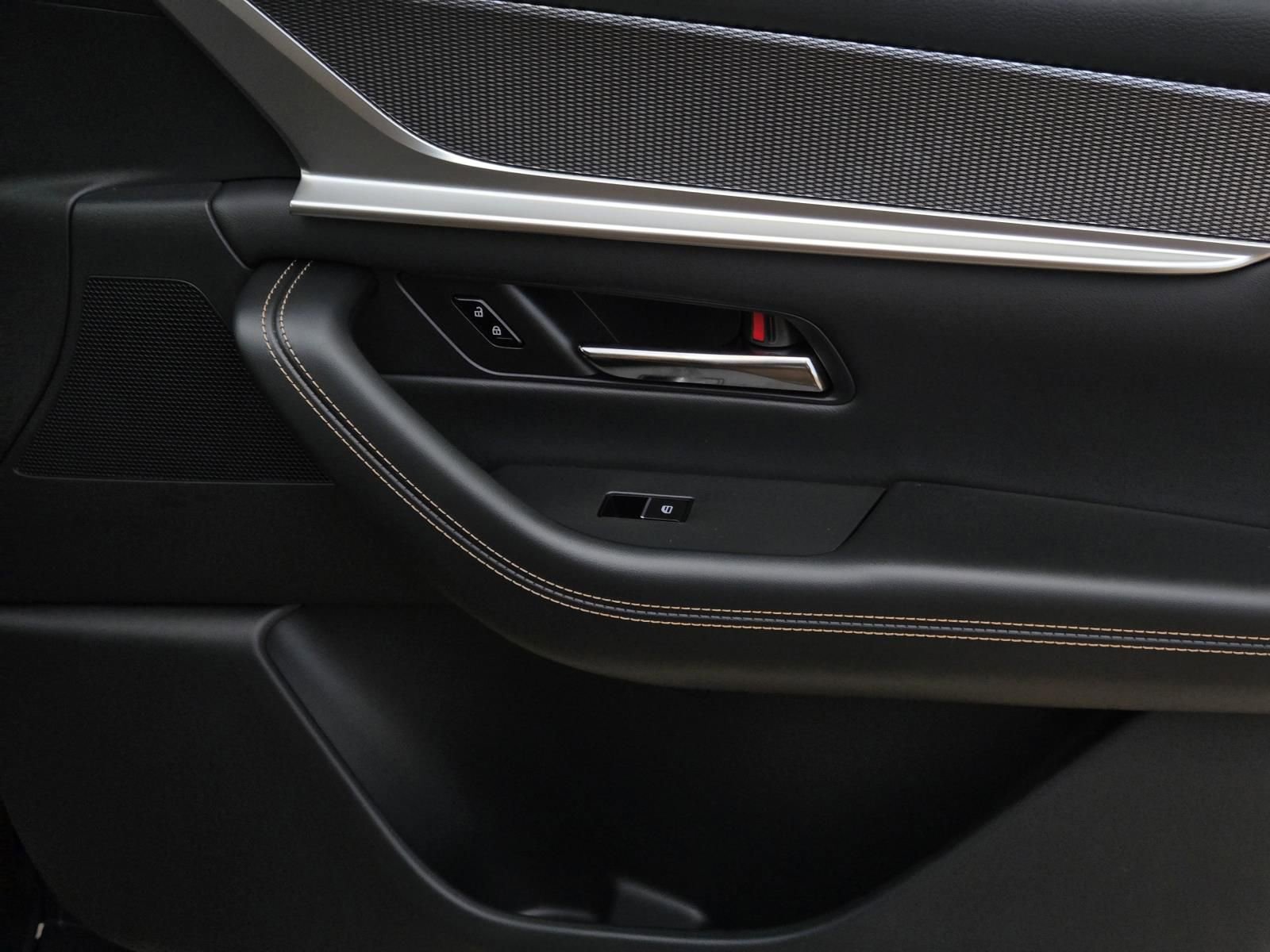 New 2026 MAZDA CX-70 3.3 Turbo w/ Premium Plus Pkg image 6