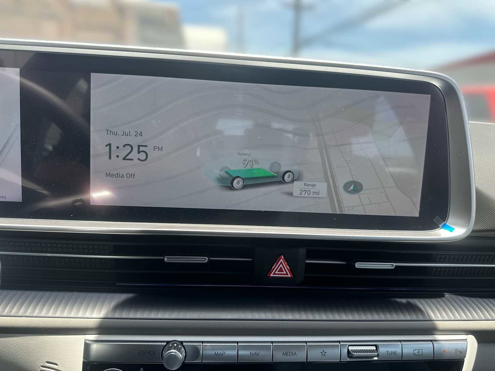 Used 2025 Hyundai Ioniq 6 SEL image 12