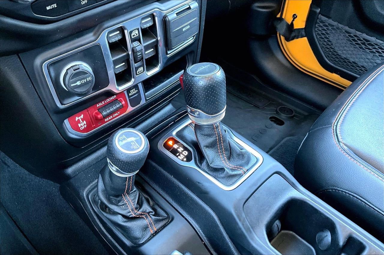 Used 2021 Jeep Gladiator Mojave AWD/4WD image 30