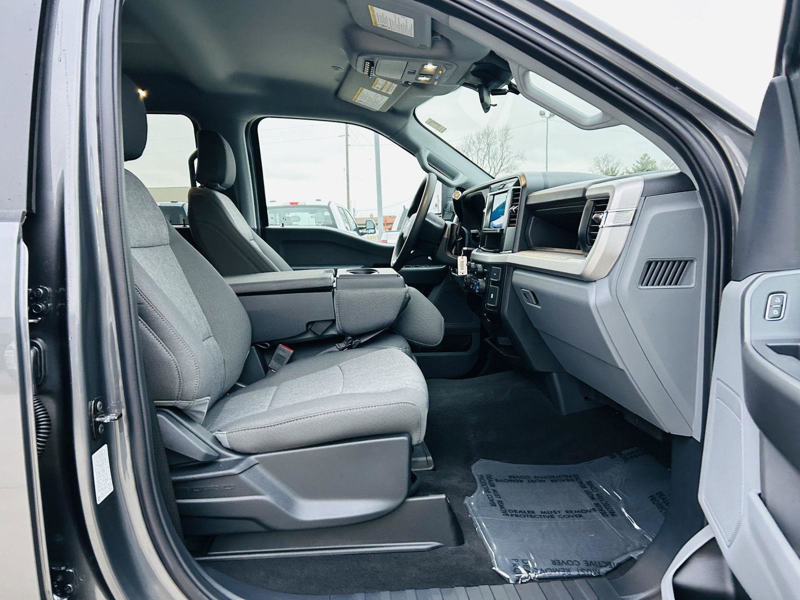 New 2026 Ford F350 XL w/ STX Appearance Package image 32